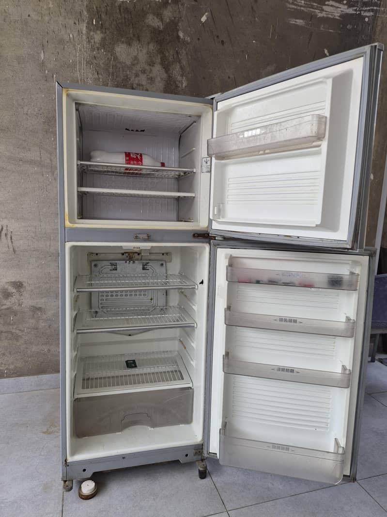 refrigerator 2
