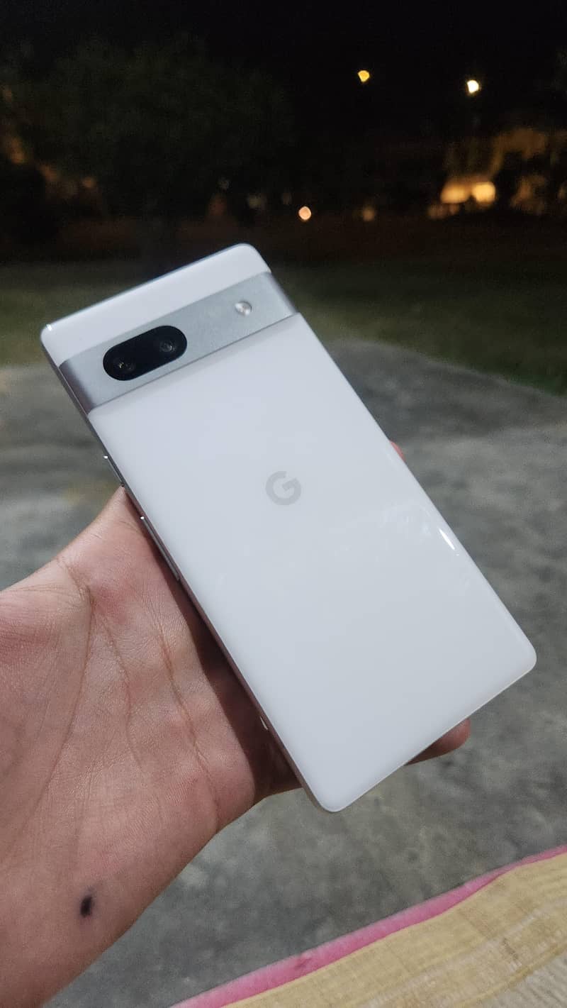 Google Pixel 7a 3