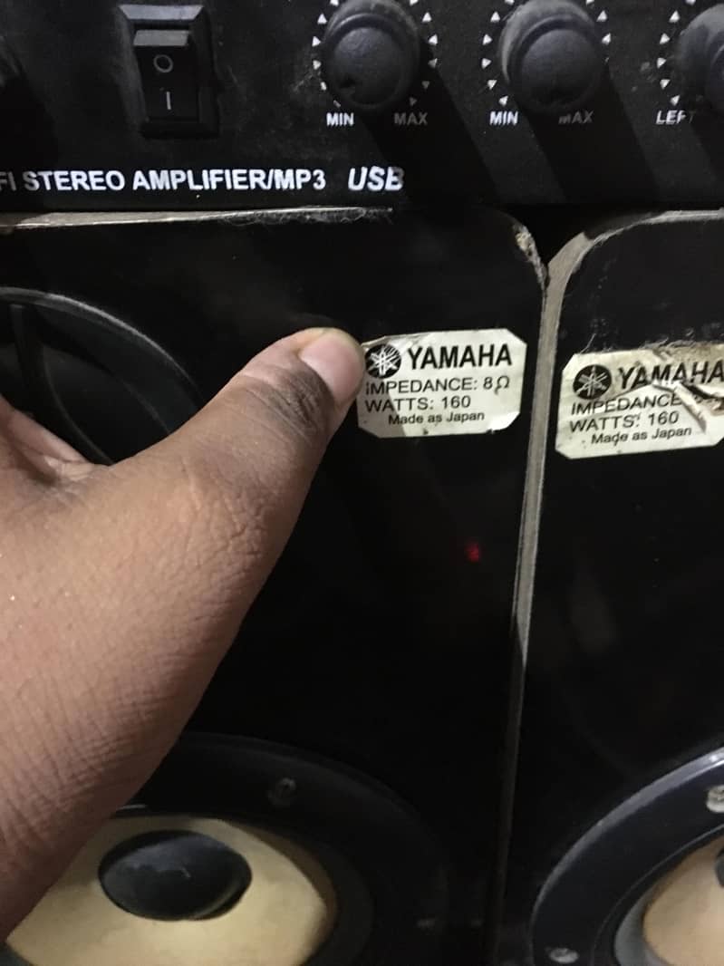amplifier or speaker 2