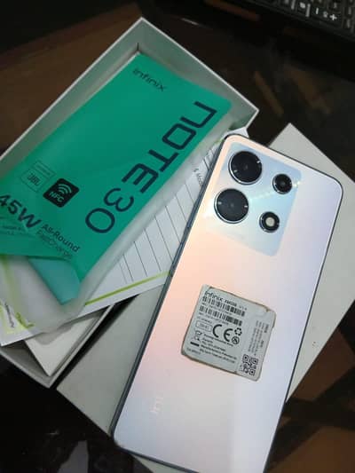 Infinix Note 30