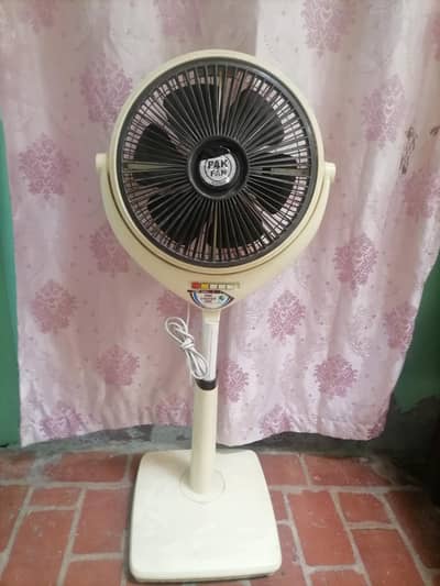stand fan