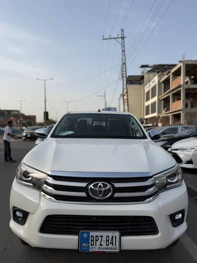 Toyota Hilux revo 2020