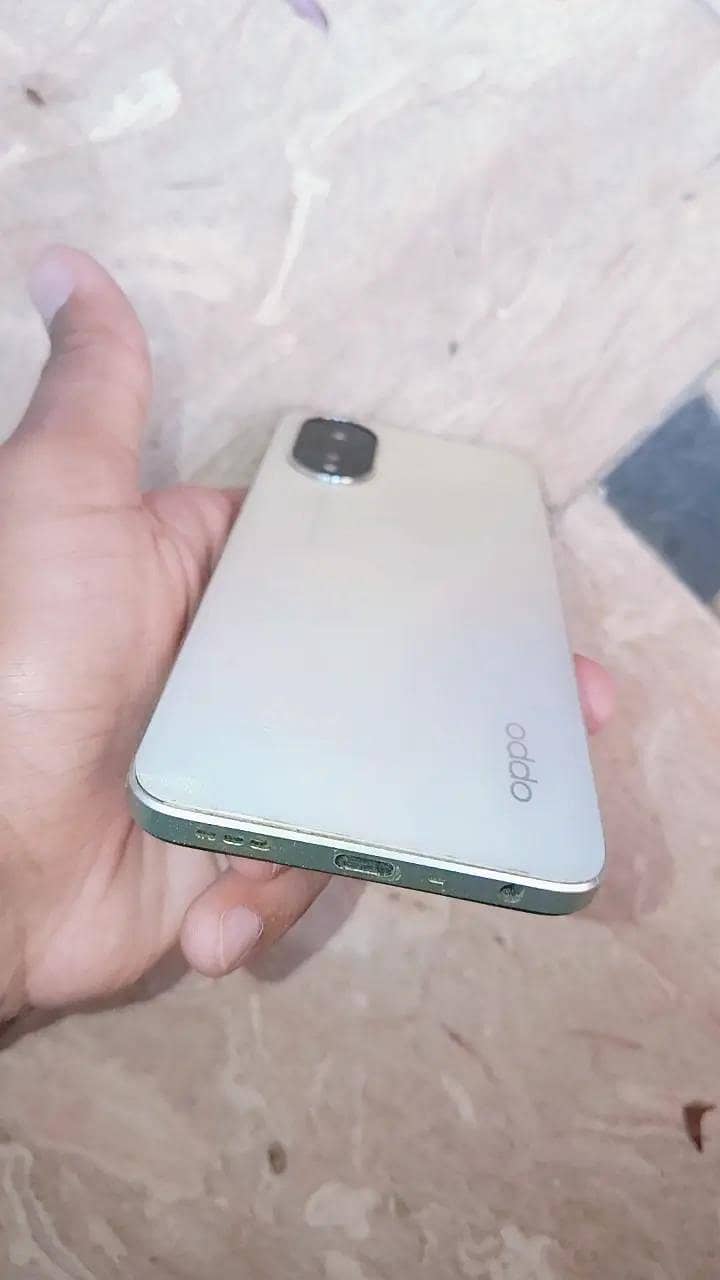 OPPO A18 2