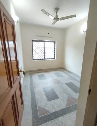 G-11 Size 5 Marla Ground Portion For Rent