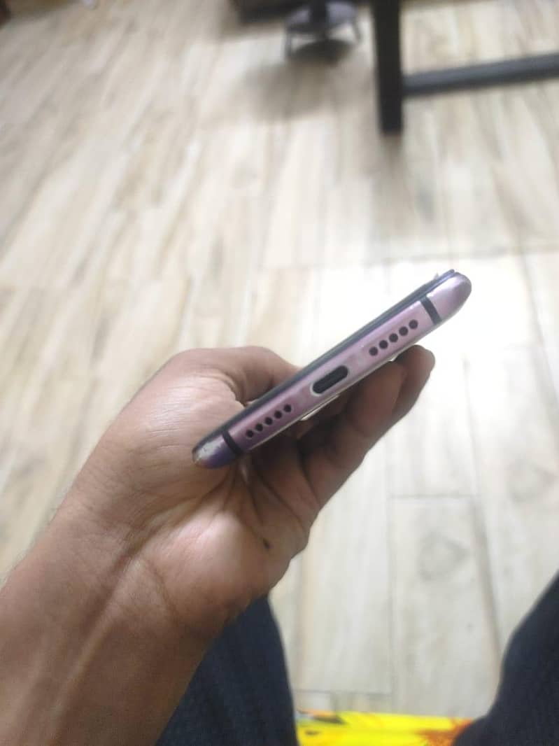 One Plus 6T 1