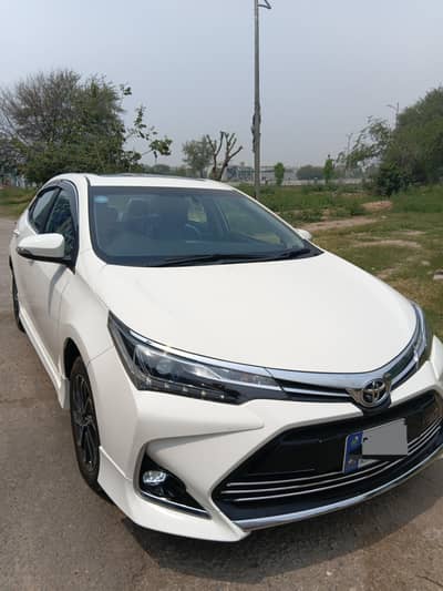 Toyota Corolla Grande 2025