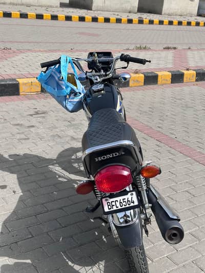 Honda 125 25 model