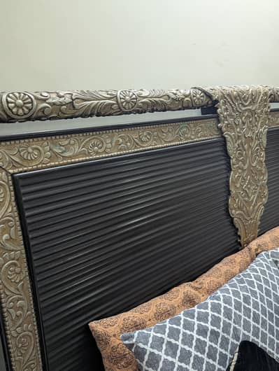 USED BED SET