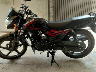 suzuki GR 150 2022/23 only 6000km driven