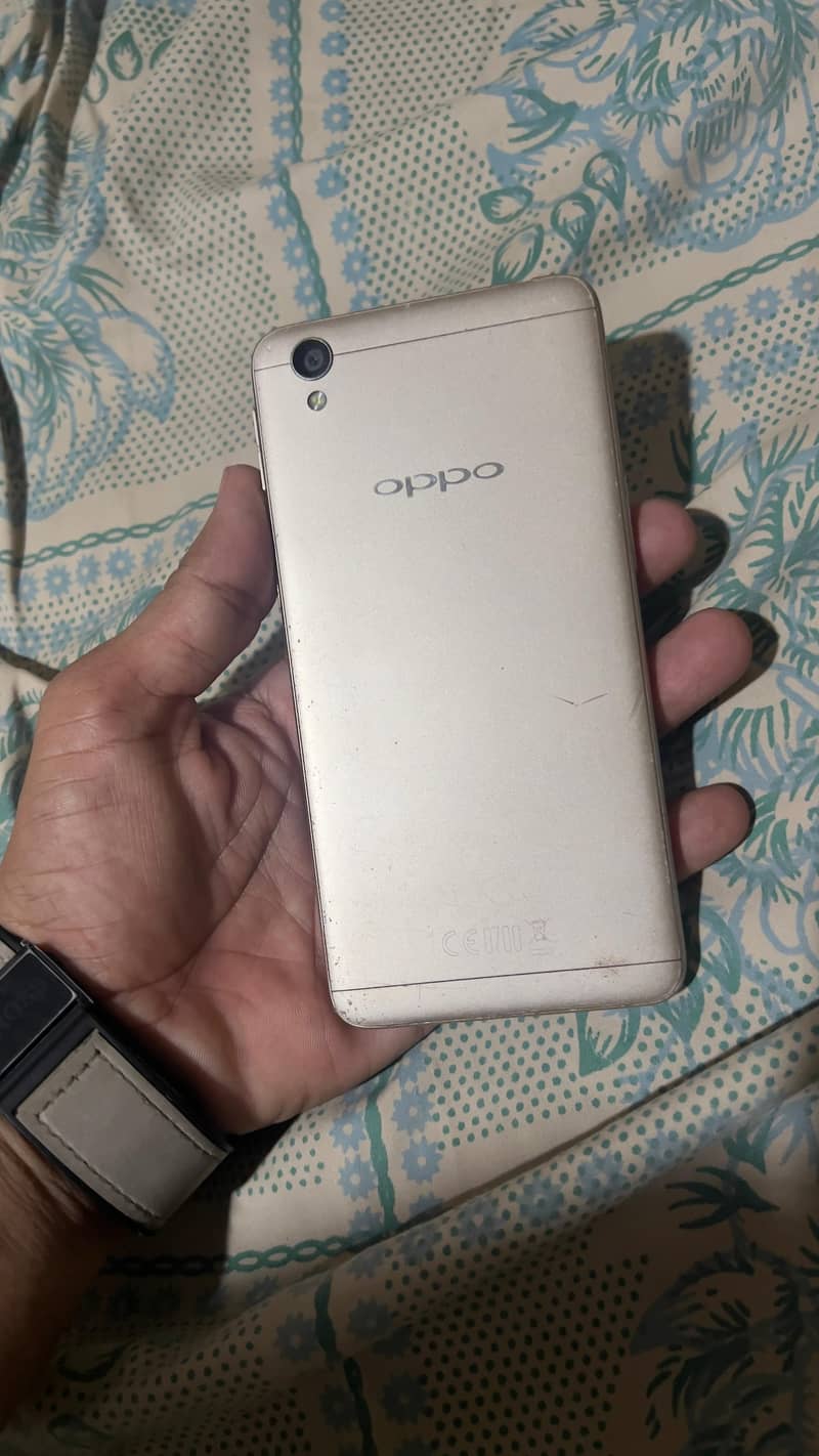 OPPO A37 4