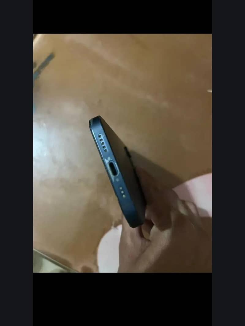 iPhone 12 64 3