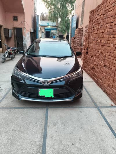 Toyota Corolla Altis 1.8 Manual 2015 For Sale