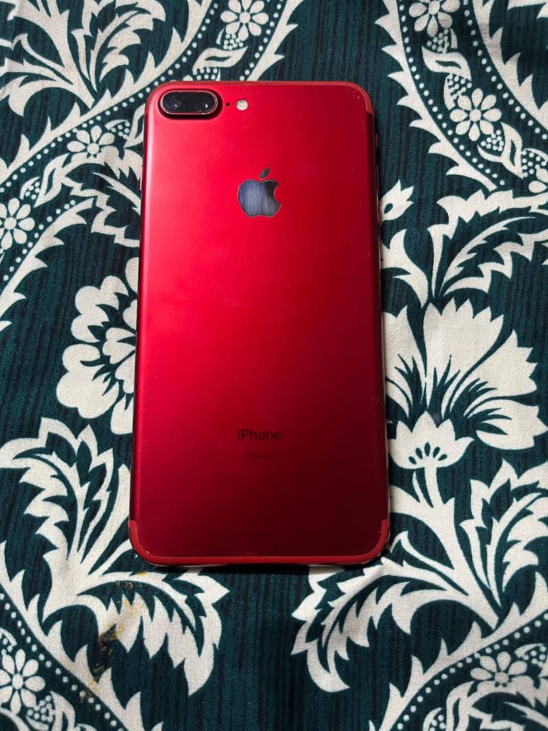 Apple iPhone 7 Plus 0