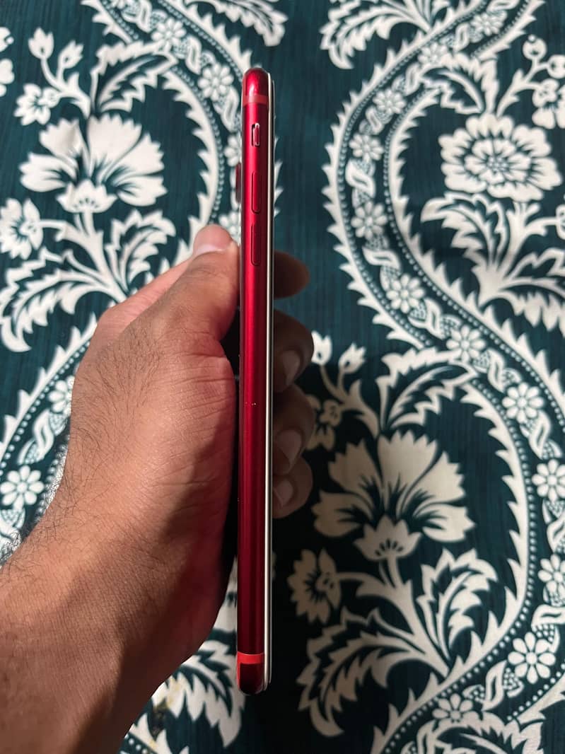 Apple iPhone 7 Plus 1
