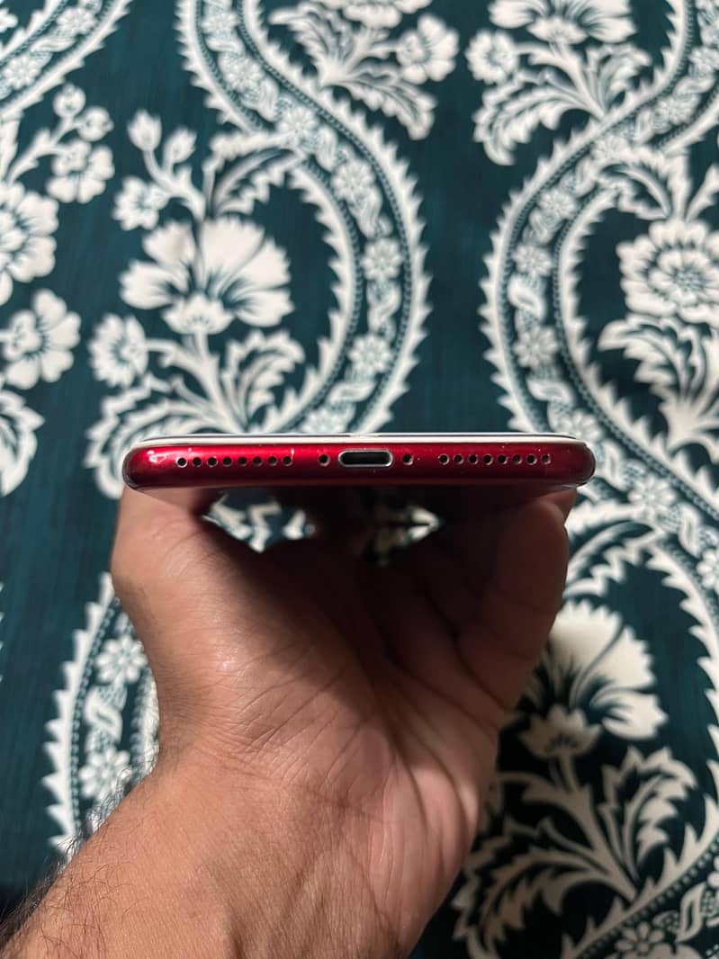Apple iPhone 7 Plus 3
