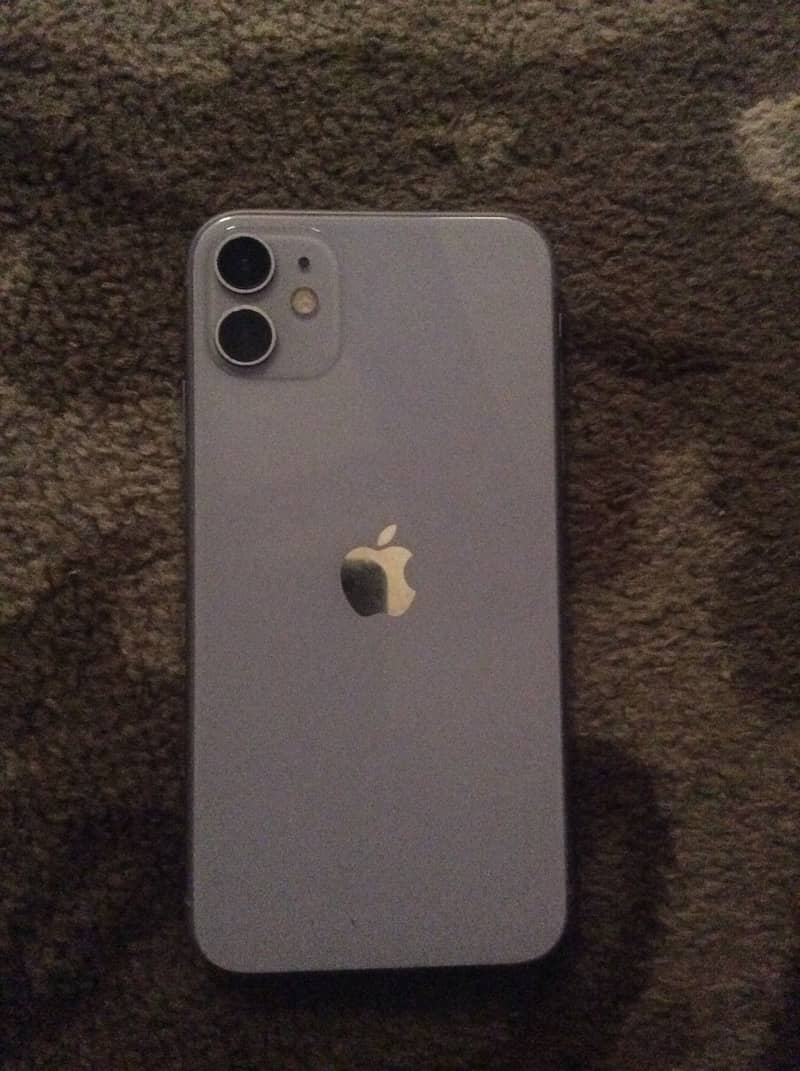 Apple iPhone 11 7