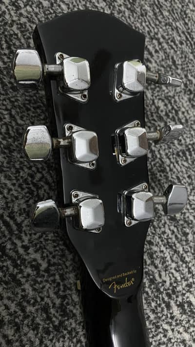 Fender Guitar in good condition