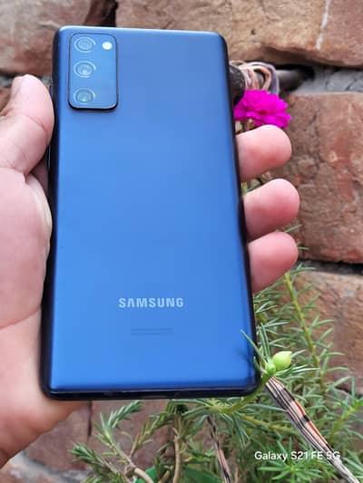 Samsung Mobile S20 FE