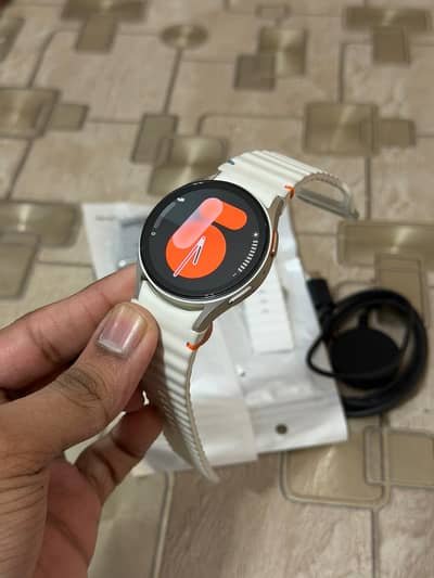 Samsung Galaxy Watch 7 Silver