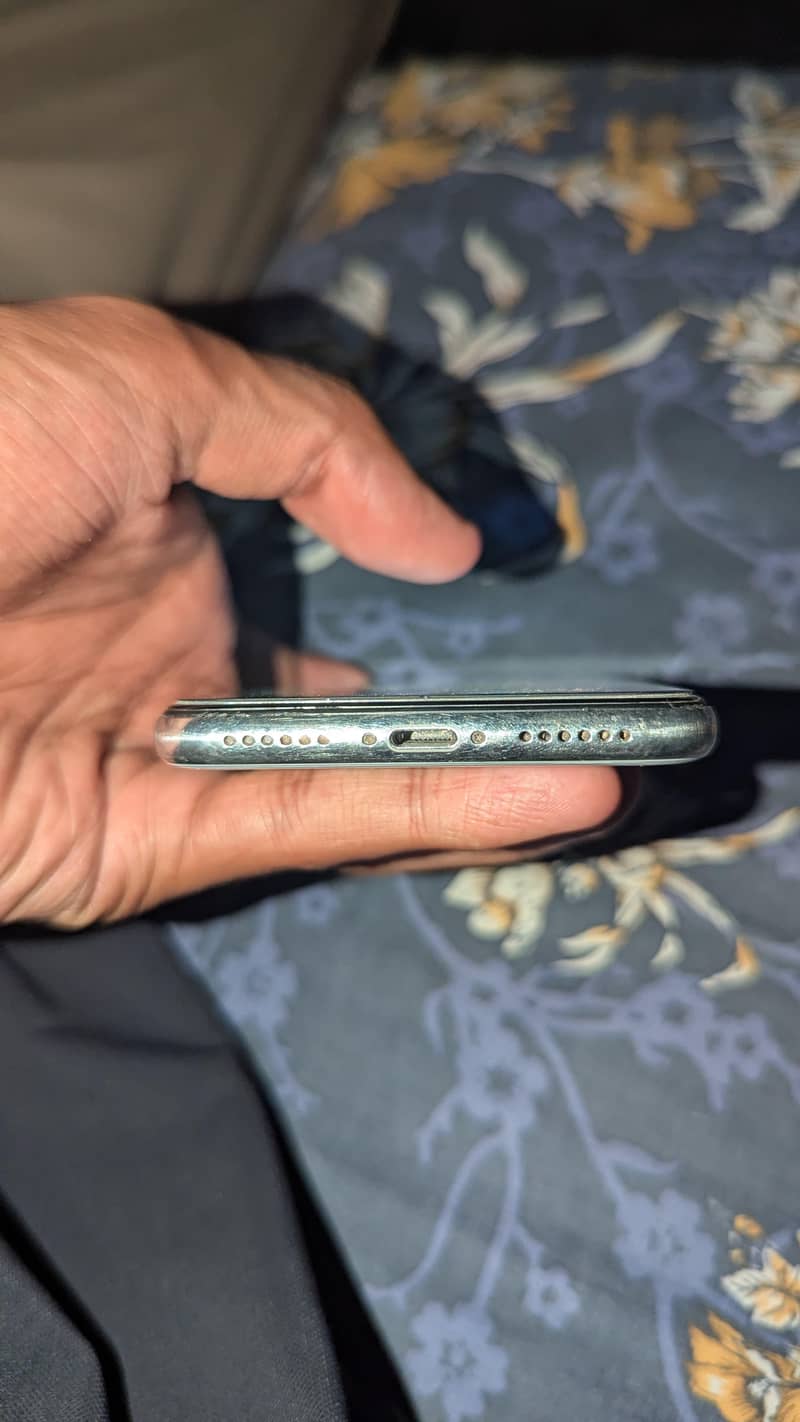iphone x 3