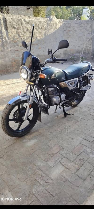 Honda CG-150 2025