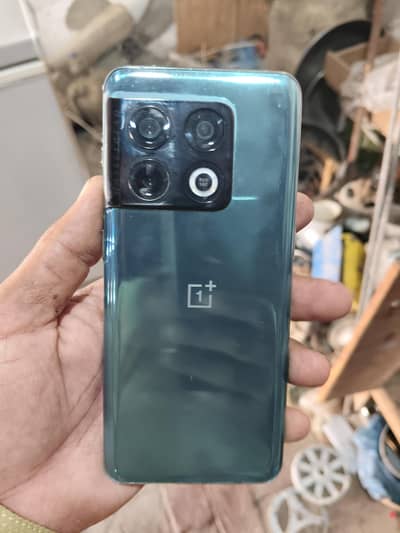 One Plus 10 Pro