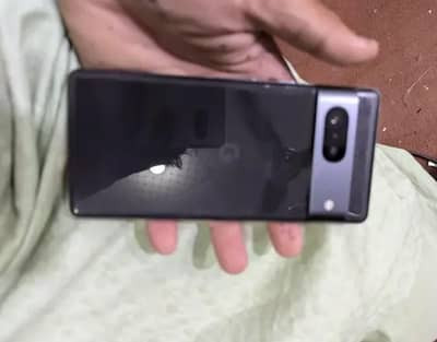 GOOGaLE PISTEL 7 5G camera iphone 15 say axa exchange possble