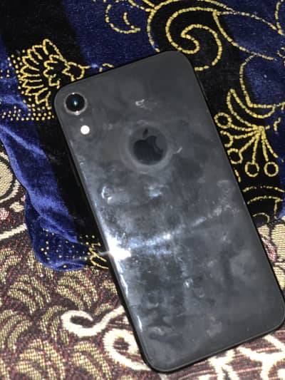 iPhone XR black color
