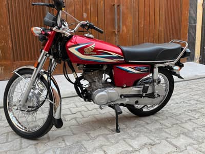 Honda cg125 2015 model for sale