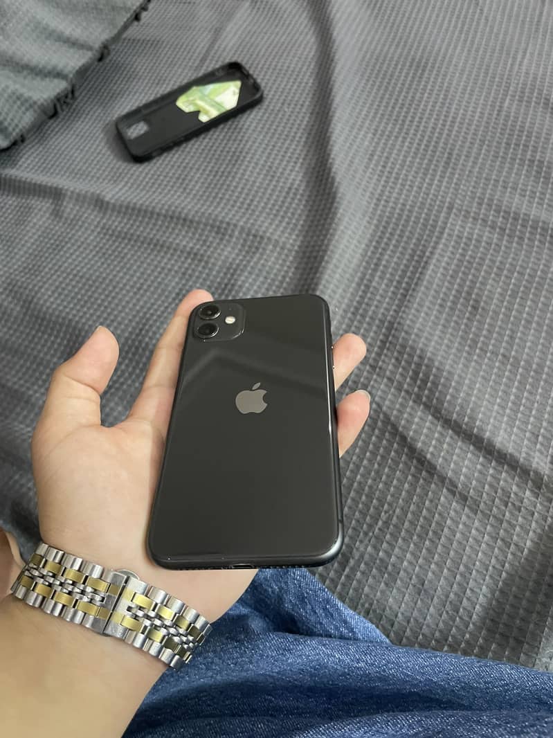 Apple iPhone 11 8