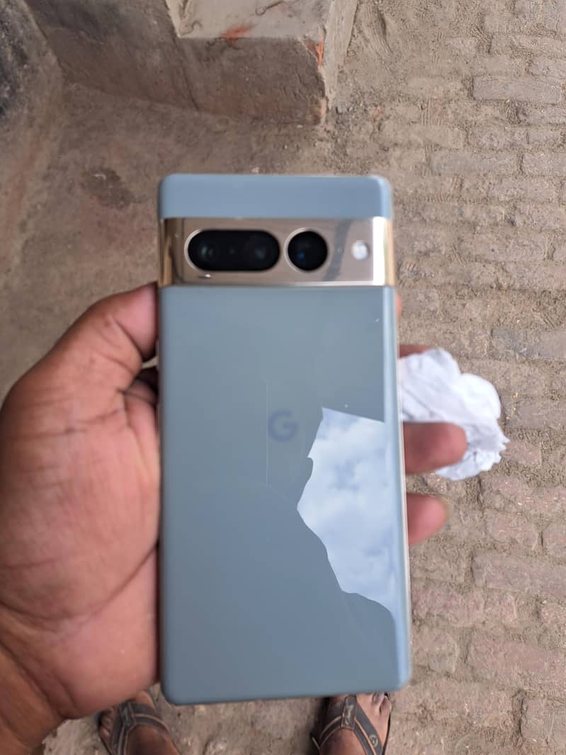Google Pixel 7 Pro 2