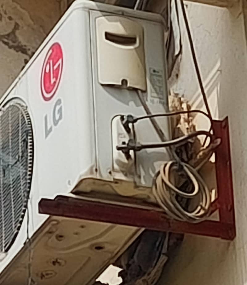 LG GOLD SPLIT AC 3