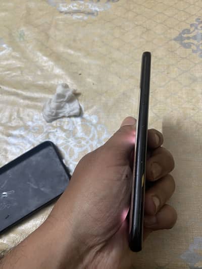 Samsung Mobile S8 non pta butt petch hua wah Sara network chl rhy ja