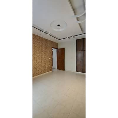 3 BADD PORTION FOR SALE OUTCLASS LOCATION separate parking