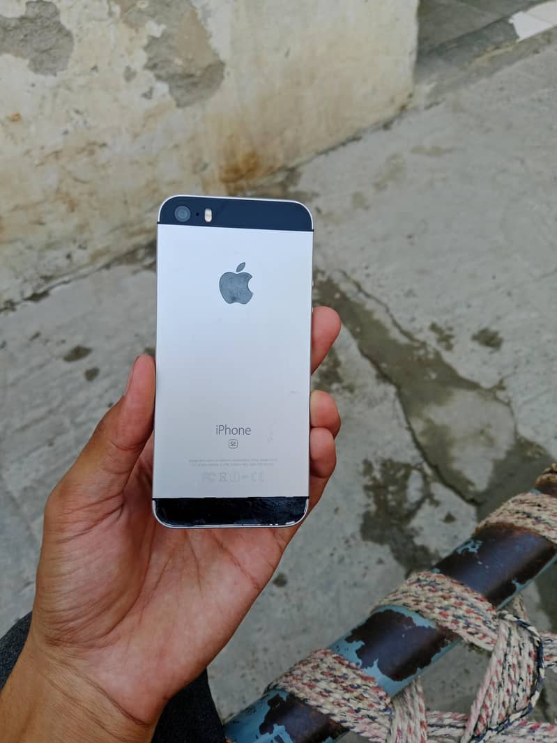 Apple iPhone SE 9