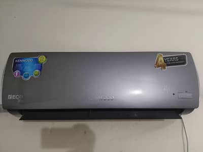 1 ton  Kenwood used ac 1.5 Year