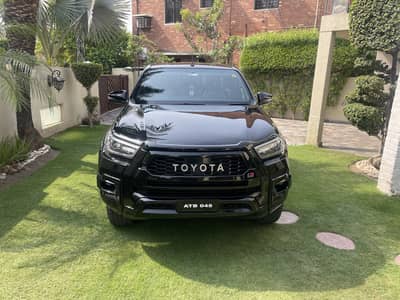 Toyota Hilux revo GR-S model 2024 B2B orginal paint 100% Guranteed