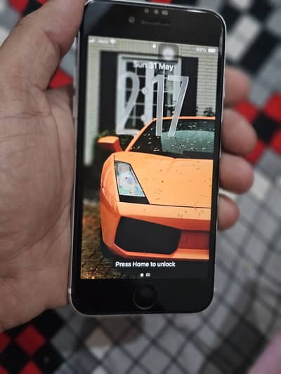 i phone SE 2020