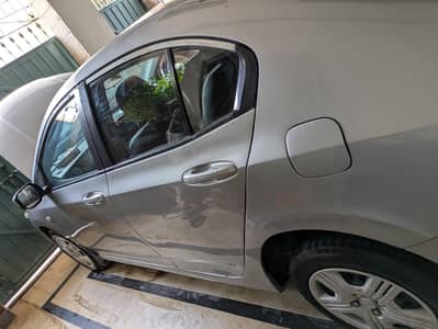 Honda city 2011 model