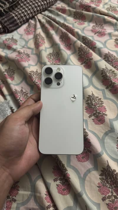 iPhone 15 Pro Max Jv 256gb