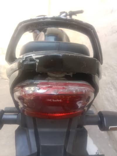 cb125f tail light needed topi