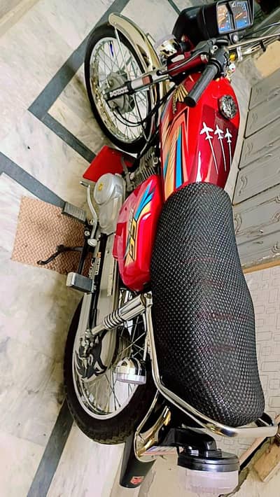 Honda CG125 26 MODEL URGENT SALE