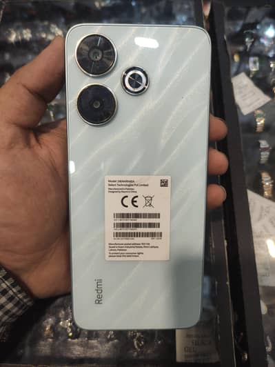 Xiaomi Redmi 13  Rs. 30000