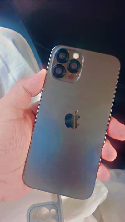 Apple iPhone 12 Pro