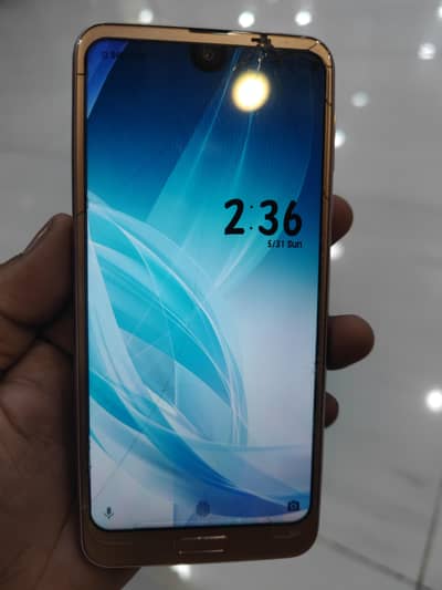 Aquos R2 4.64 gb