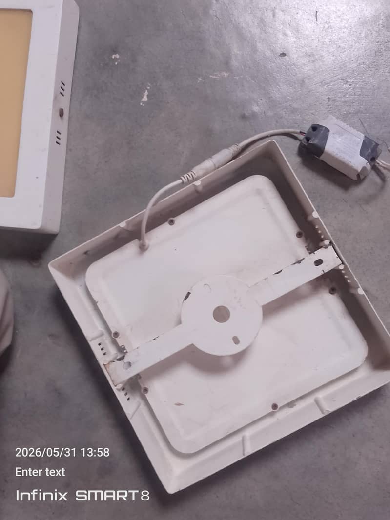 square down light 10