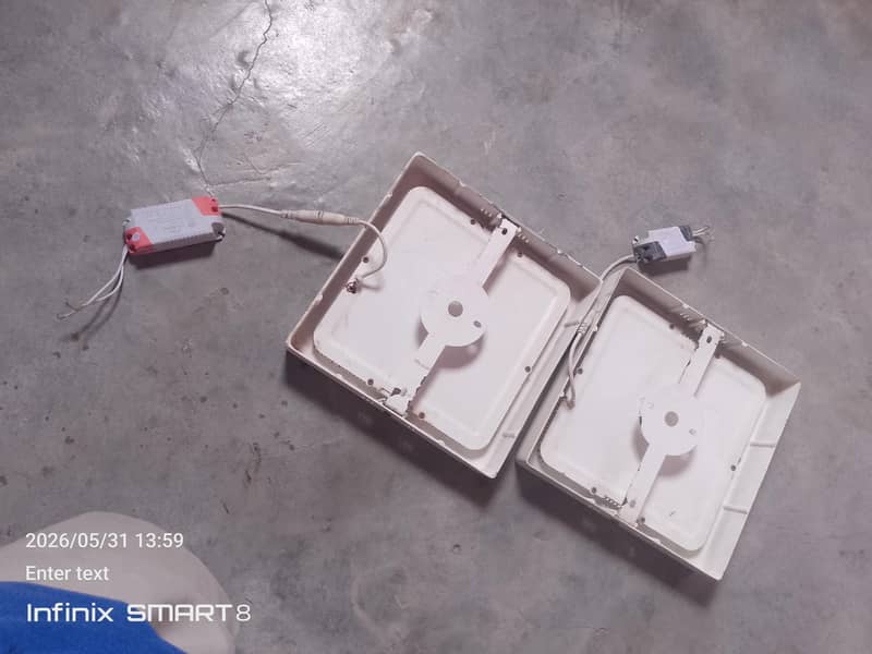 square down light 18