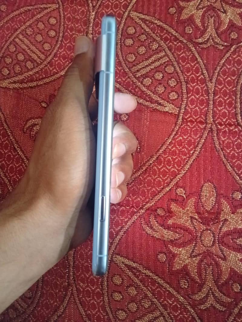Google Pixel 8 Pro 3
