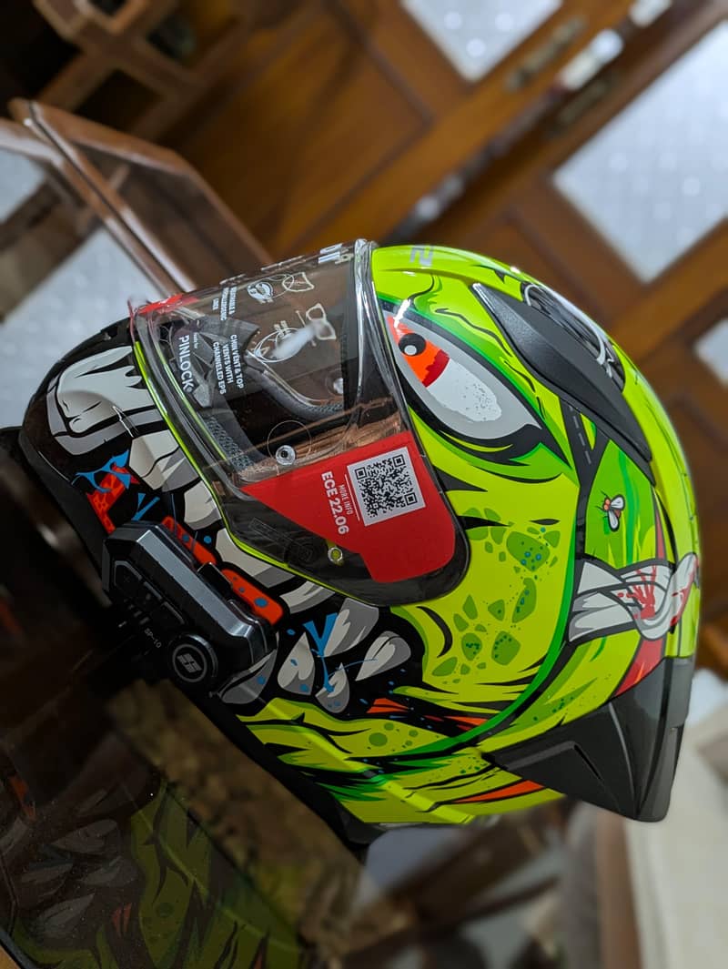 LS2 helmet 3