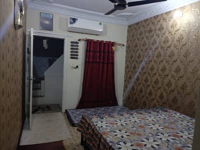 2 Bedroom Lounge For Sale